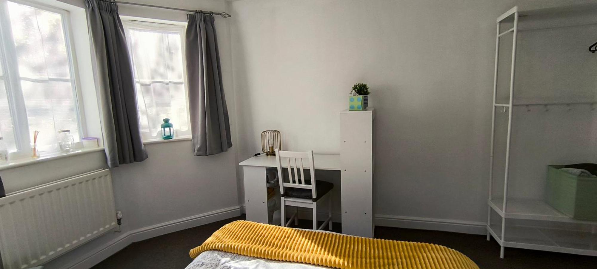 Bright, Chilled Ensuite Db Room In A Shared Flat! Londen Buitenkant foto